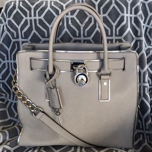 MICHAEL KORS Hamilton North/South Tote Dark Taupe
